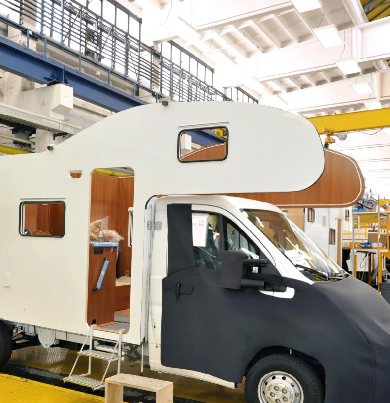 Forget Loisirs Vente Location Et Reparation Camping Car Sarthe 72 FORGET LOISIRS 1
