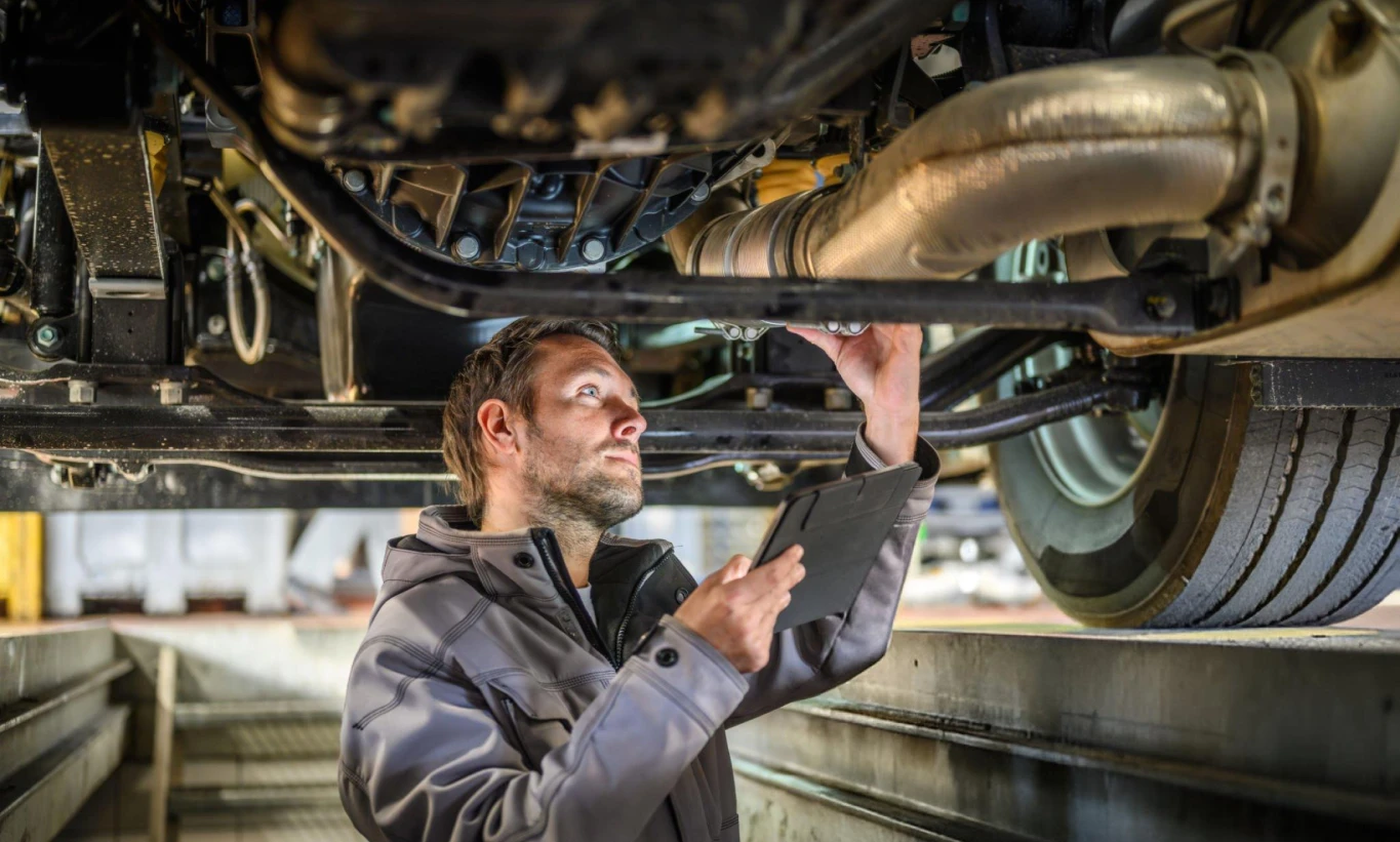 Forget Loisirs Vente Location Et Reparation Camping Car Sarthe 72 Mecanique 4